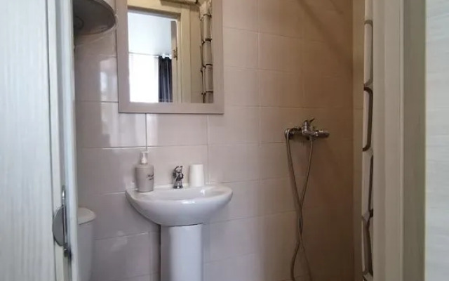 Апартаменты студия на Верхнепоротой 64