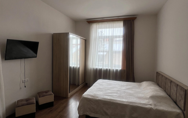 Apartment In North Avenu Apartments