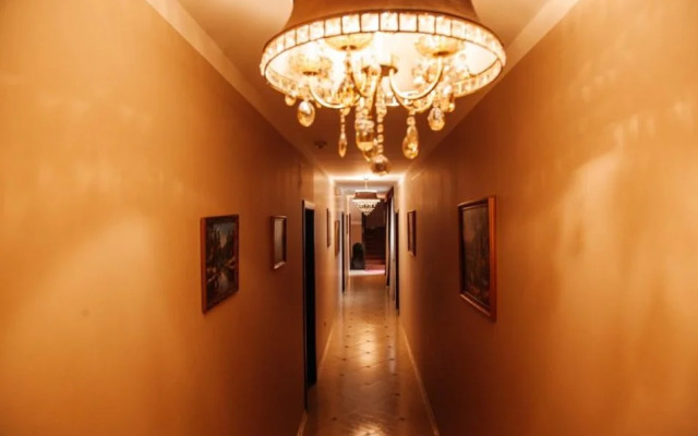 Отель ROMANOVPALM Hotel