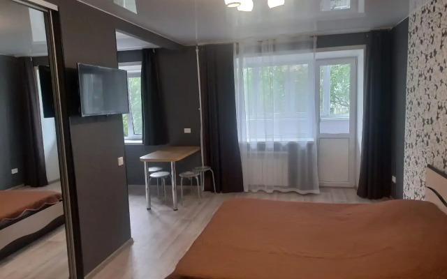 Квартира Трехкомнатная с хорошим ремонтом в центре города