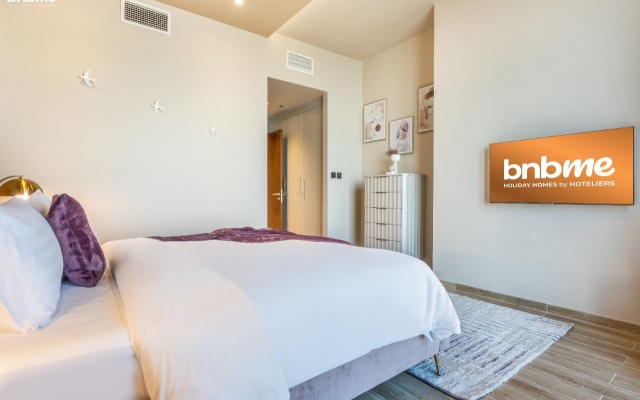 bnbme | French Designer Interiors | 4405 Apartments