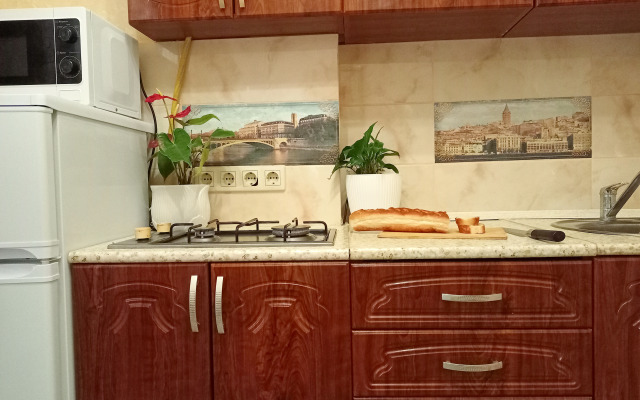 Ryadom S Naberezhnoy Volgi Flat