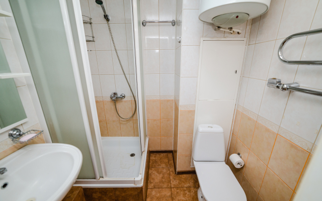 Dokuchaev Pereulok 2 (flat 1004) Apartments