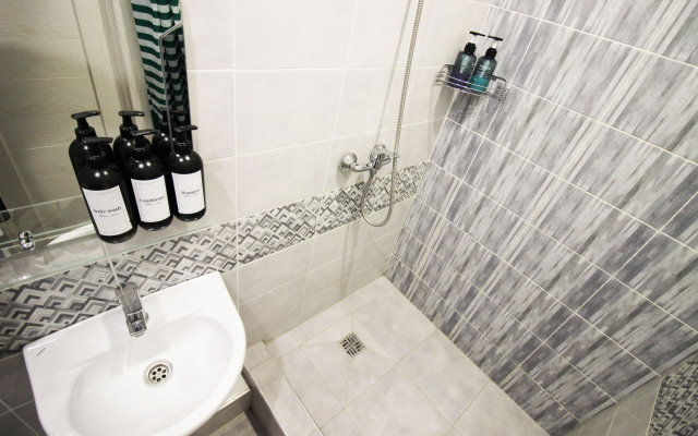 S Vidom na more i balkonom Apartments