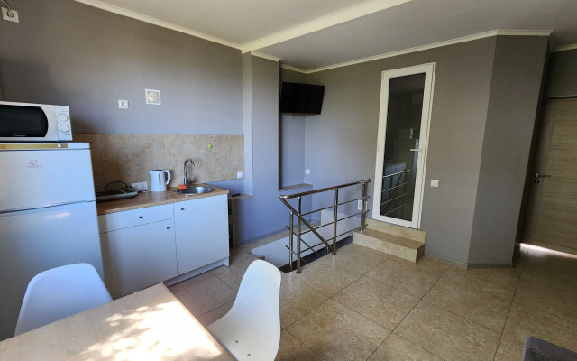 Апартаменты в Ливадии с балконом