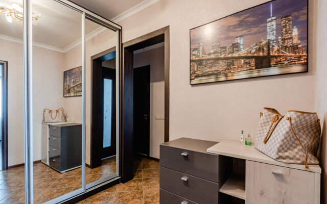 Pavshinskiy 5 Apartments