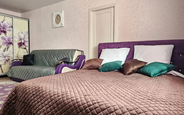 Квартира Живи Уютно