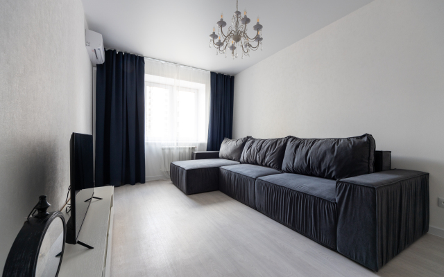 V Zhk Aleksandrovskiy Apartments