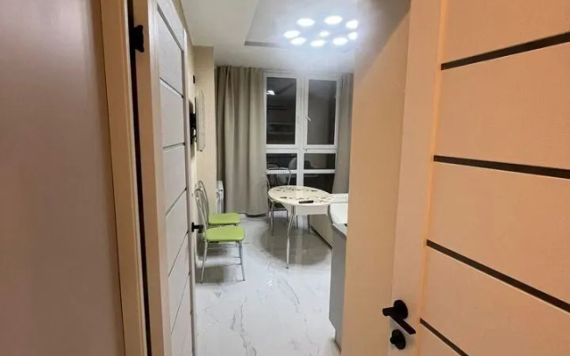 Квартира Однокомнатная Романычева 5