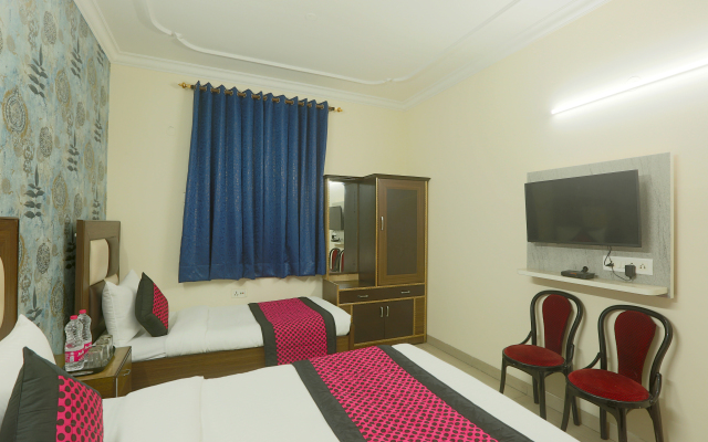 Airport Hotel Mayank Residency