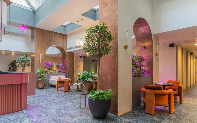 Апартаменты рядом с Невой