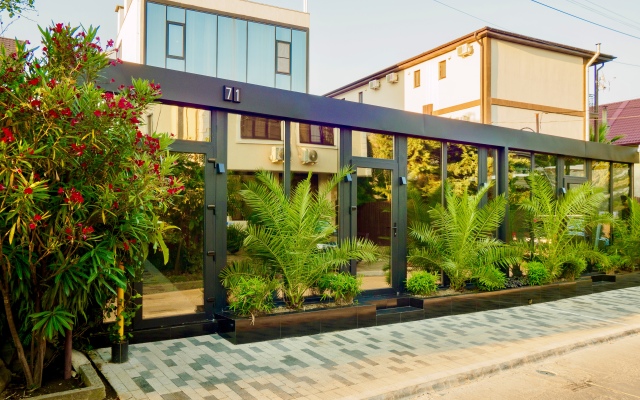 Sunset Apartment