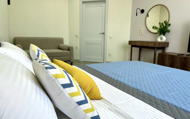 Uyutny Ugolok Odnokomnatnaya v Tsentre Goroda Flat
