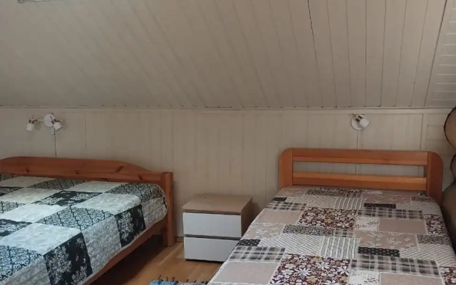 Частный дом Уница 300кв.м на первой линии озера Селигере