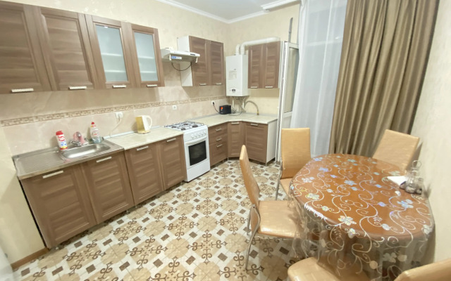 Dvushka Standart Na Tukhachevskogo (HouseVip26) Flat
