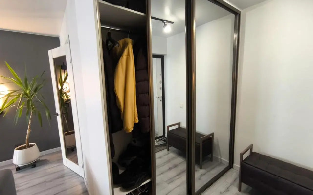 Tolstogo 28 Flat