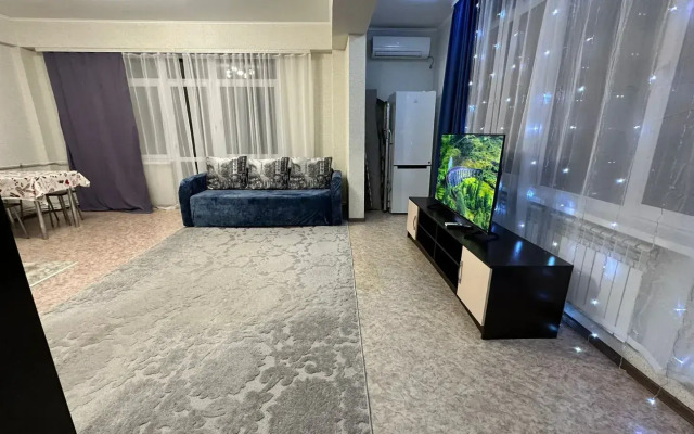 Komfortnyje V Tsentre Apartments