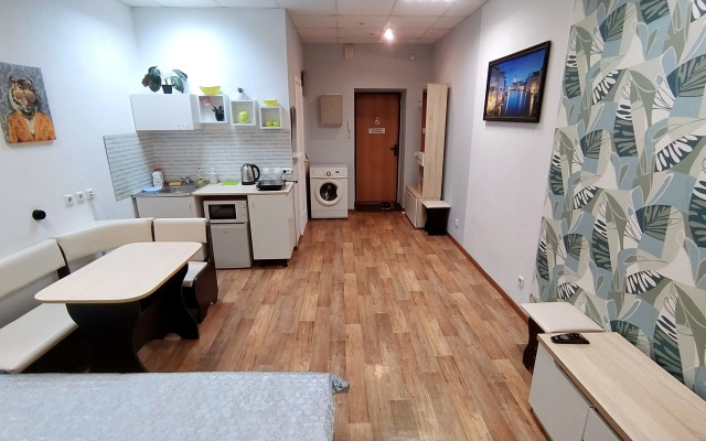 Studiya V Appartamentakh Mankhetten Flat