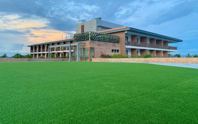 Modala Beach Resort Hotel