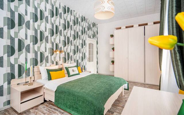 3-комн. апарты в центре города на ул. Романовская Слобода 22