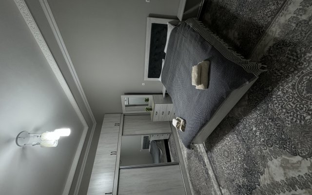 OS Zarhal Apartments