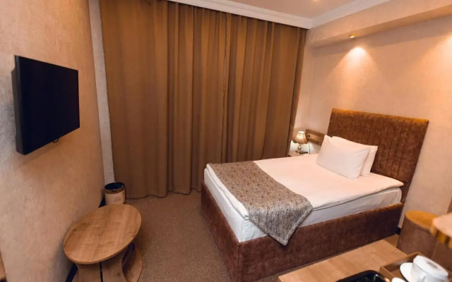 Baku Hotel Ganja