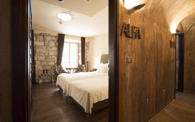 Astoria Kotor Boutique Hotel