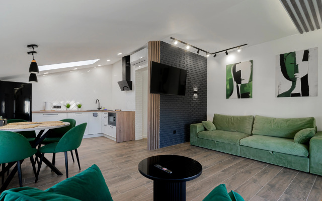 Lyuks v Zhk Stolichny Flat