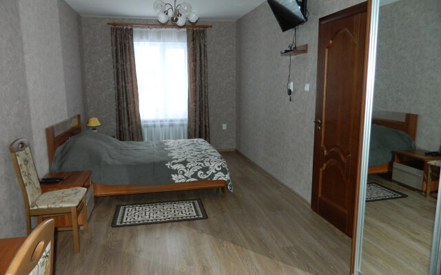 Vyasyoly Serzhyik Guest House