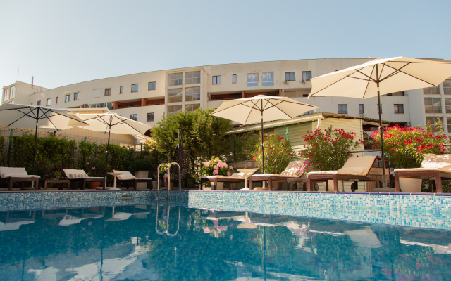Muskatel Boutique Hotel