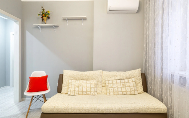 Квартира ЖК Губернский | 2х комнатная с диваном на кухне