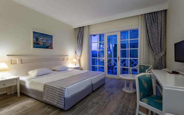 Asteria Family Resort Side Hotel