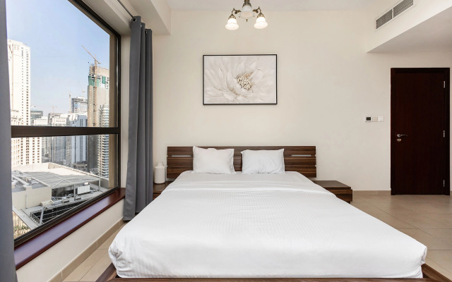 Апартаменты Excellent 1bdr at Bahar 6