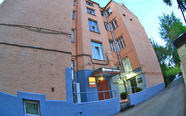 Ostozhenka 47 Mini-Hotel