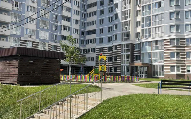 Na Prospekte Dzerzhinskogo 21 Flat