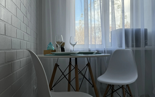 Stilnye S Vidom Na Koleso Obozreniya Apartmen