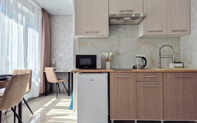 Prostornaya Studiya S Balkonom Flat