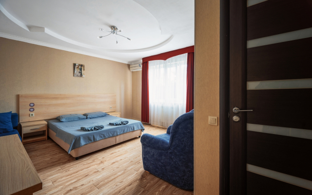 Loza Hotel