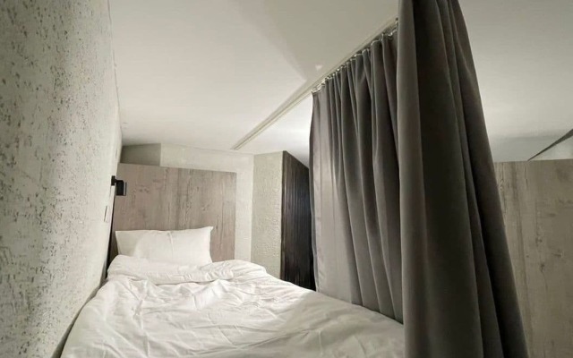 V Gostyakh u Babusi Hostel