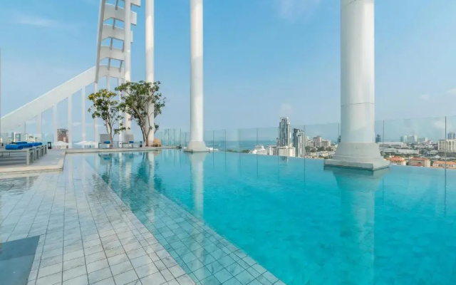Arbour  And Residence Pattaya