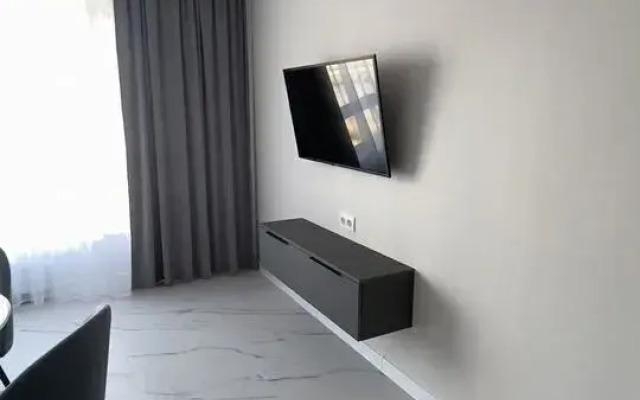 Квартира новая уютная студия