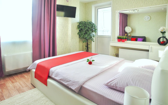 Квартира Трехкомнатная на Якорной