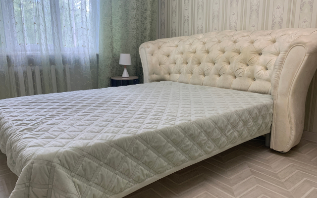 Квартира трехкомнатная с современным ремонтом в центре Тюмени