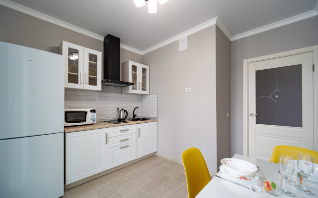 Апартаменты Героев-Разведчиков 8/2