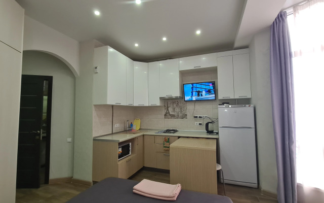 Na Beregu Chernogo Morya Flat