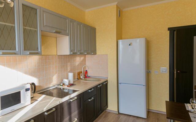 Апартаменты однокомнатные (97) Серебровская 91