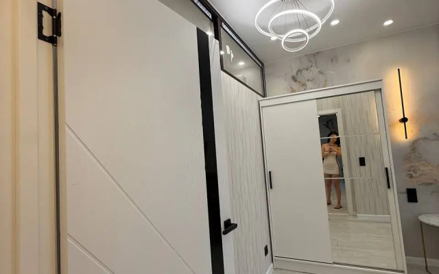 Lyuks V Tsentre Goroda Flat