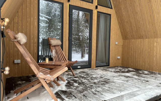 Afrejm s vidom na les №4 Private House
