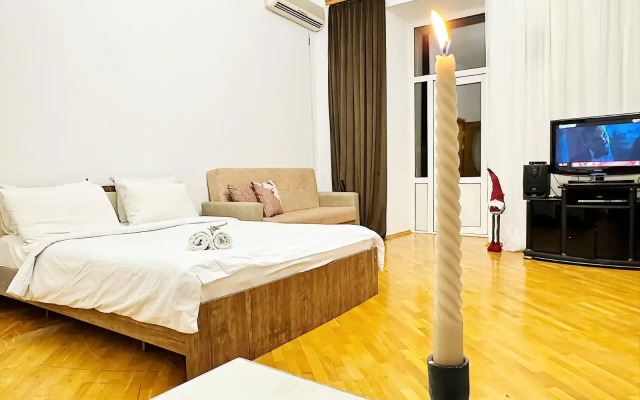 F1 View in Boulevard 3 Apartments