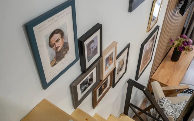 Atmosfernaya Studiya U Tavricheskogo Flat